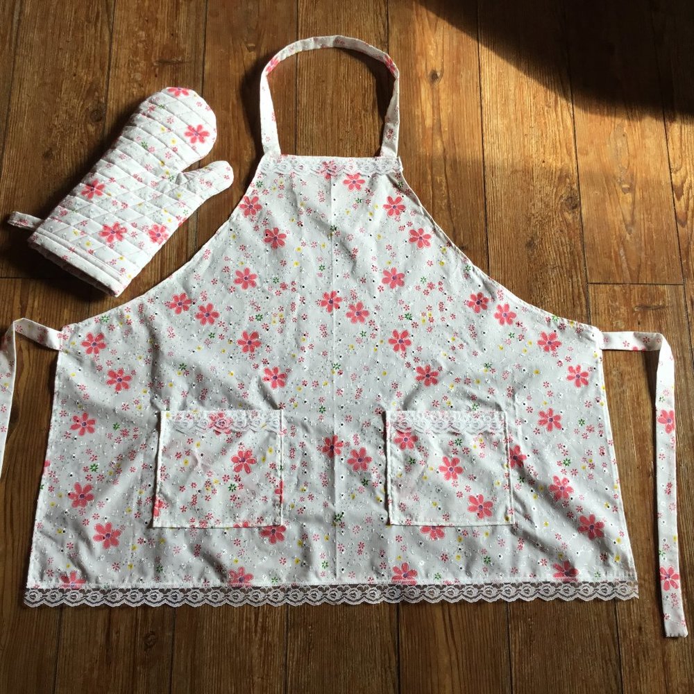 Apron and Mitt Set
